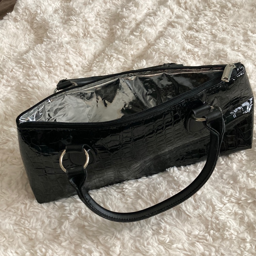 Wine purse. NWOT. Patten Leaver ostrich look.